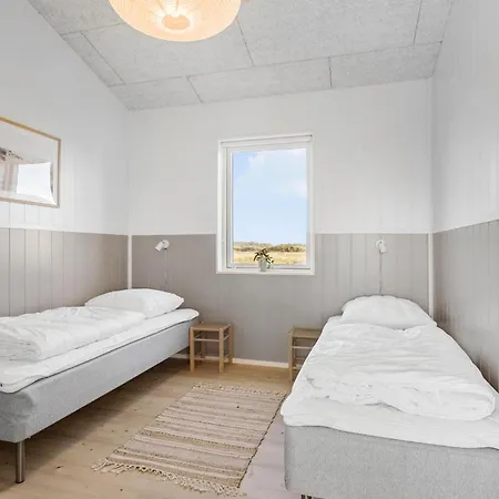 Nydelig Bolig I Med Badstue Feriehus *